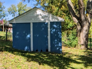 16370 Swickard St, East Liverpool, OH 43920 - photo 5