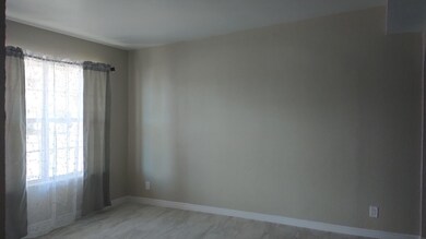 305 Bernadine Ave, El Paso, TX 79915 - photo 4