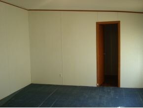 Lg MBedroom and walk in closet