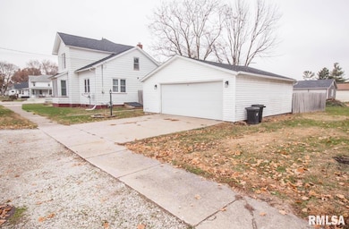 201 N 1st St, Alpha, IL 61413 - photo 2