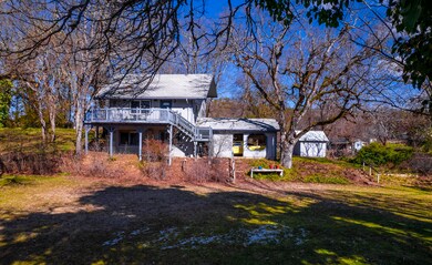 11110 Blackwell Rd, Central Point, OR 97502 - photo 2