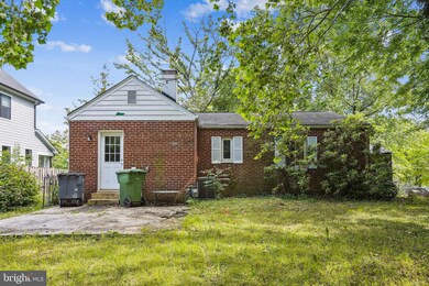 1866 Kirby Rd, McLean, VA 22101 - photo 4