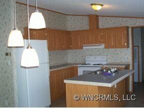 51 Bittersweet Dr, Hendersonville, NC 28792 - photo 3