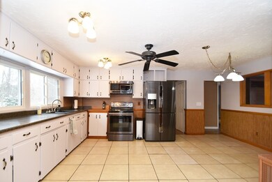 12 Topping Ave, Rockland, MA 02370 - photo 5