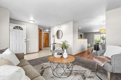 Living Room Entry