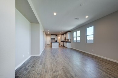 007_Living Room