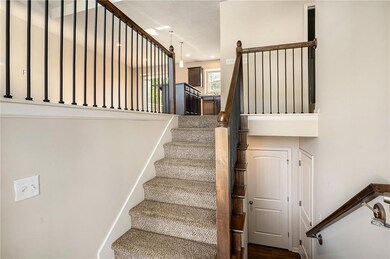 206 Elissa Dr, Raymore, MO 64083 - photo 5