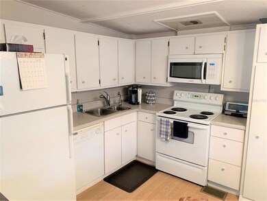2000 E Bay Dr unit 70, Largo, FL 33771 - photo 2