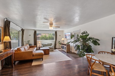 678 S 300 E, Springville, UT 84663 - photo 2