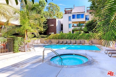 The Courtyards unit 204, West Hollywood, CA 90069 - photo 4