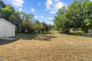 205 Cecil Ave, Spring Lake, NC 28390 - photo 7