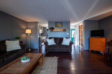 702 Piscassic St, Newmarket, NH 03857 - photo 4