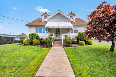 411 Front St, Dupont, PA 18641 - photo 2