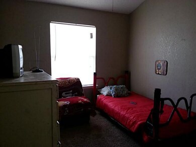 205 Tierra Linda Dr, Horizon City, TX 79928 - photo 6