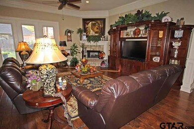 6351 6351 Oberlin Ct, Tyler, TX 75703 - photo 7