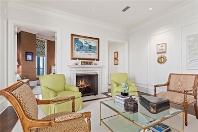Living area with crown molding
