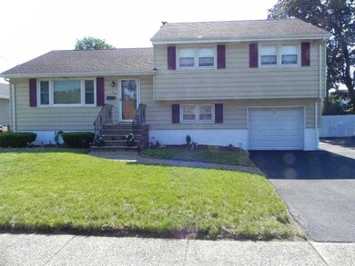 120 Phillips Ave, South Hackensack, NJ 07606 - photo 4
