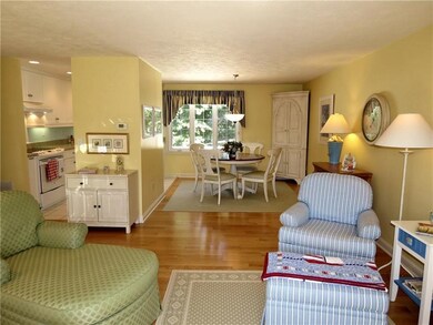 A free flowing, open air concept is enjoyed in the