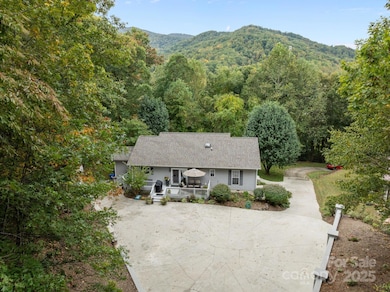 124 Lytle Cove Rd, Swannanoa, NC 28778 - photo 7