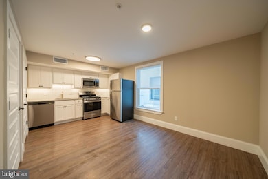 29 E Gay St unit 4, West Chester, PA 19380 - photo 3