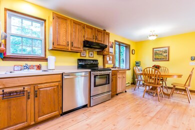 Spacious kitchen/dining