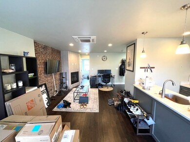 795 E 3rd St unit 3, Boston, MA 02127 - photo 3