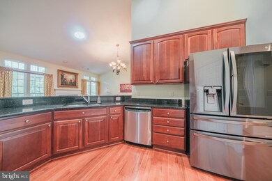 6742 Stream View Ln, Warrenton, VA 20187 - photo 7