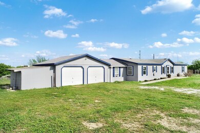 101 Bluff Heights Dr, Weatherford, TX 76085 - photo 3