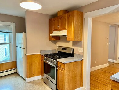 54 Lewis Ave unit 2, Arlington, MA 02474 - photo 4