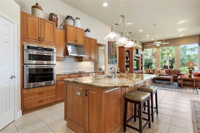 Open Kitchen