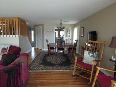 Dining Area.