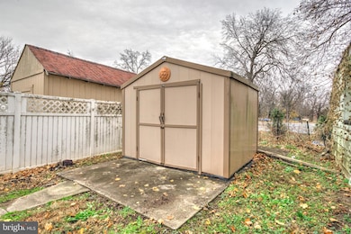 157 S Wolf St, Manheim, PA 17545 - photo 7