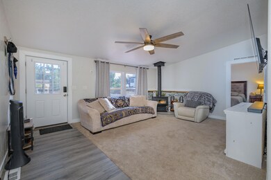 5 - Living Room
