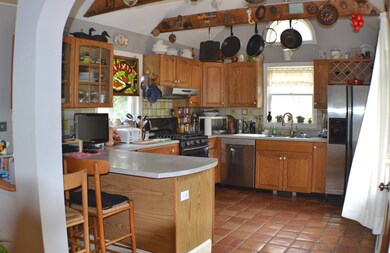 59 Weaver Ln, Vineyard Haven, MA 02568 - photo 7