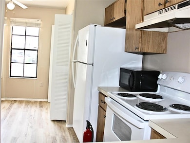 631 Clemson Dr, Altamonte Springs, FL 32714 - photo 5