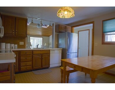 6 Hazeltine Rd, Upton, MA 01568 - photo 3