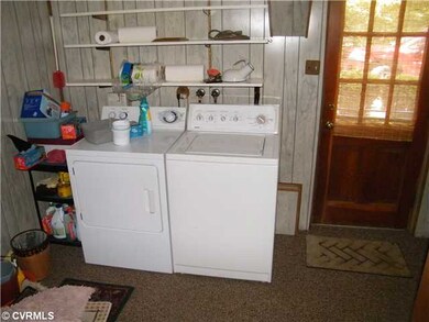 Laundry - VERY SPACIOUS