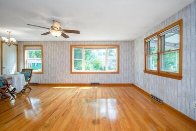 78 Agnes St, Springfield, MA 01118 - photo 4
