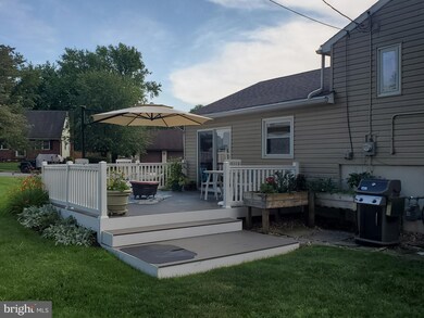 103 Shakespeare Dr, Reading, PA 19608 - photo 3