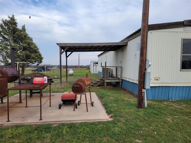 390 Leatherwood Ln, Poolville, TX 76487 - photo 2