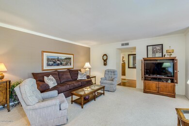 17426 N Calico Dr, Sun City, AZ 85373 - photo 6