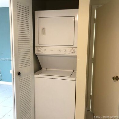 unlisted-address, Miami, FL 33193 - photo 5