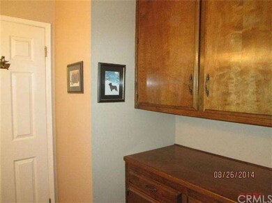 Hutch style linen in Guest Bath