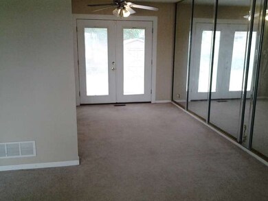 18947 Cicero Ave, Country Club Hills, IL 60478 - photo 3