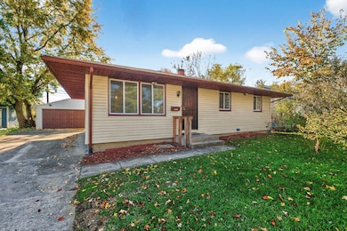 2579 Eakin Rd (Exterior)-3