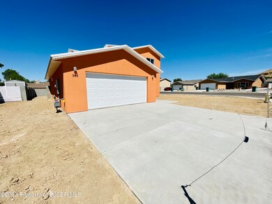 301 Valle Bonita St, Farmington, NM 87401 - photo 3