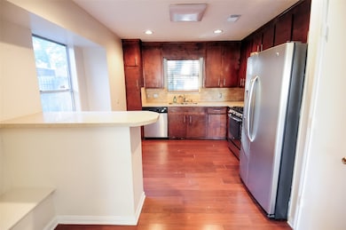 9919 Raymondville Rd, Houston, TX 77093 - photo 7