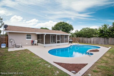 955 Alabama St, Titusville, FL 32796 - photo 2