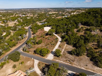 902 N Saddlewood Blvd, Kerrville, TX 78028 - photo 7