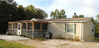 107 Cedar Glade Rd Front